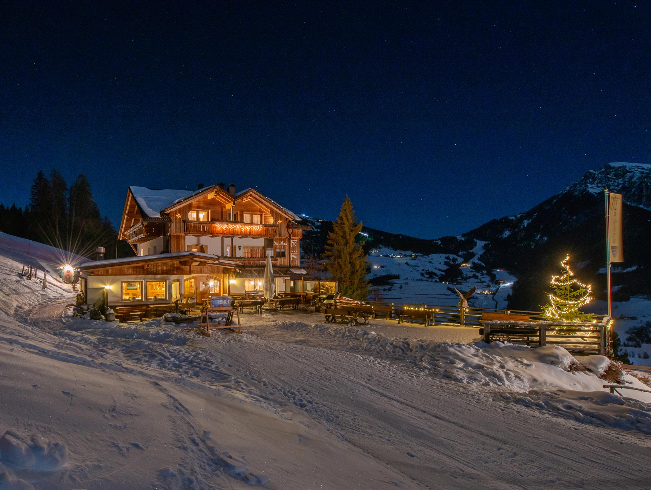 La Para accanto alla pista da sci